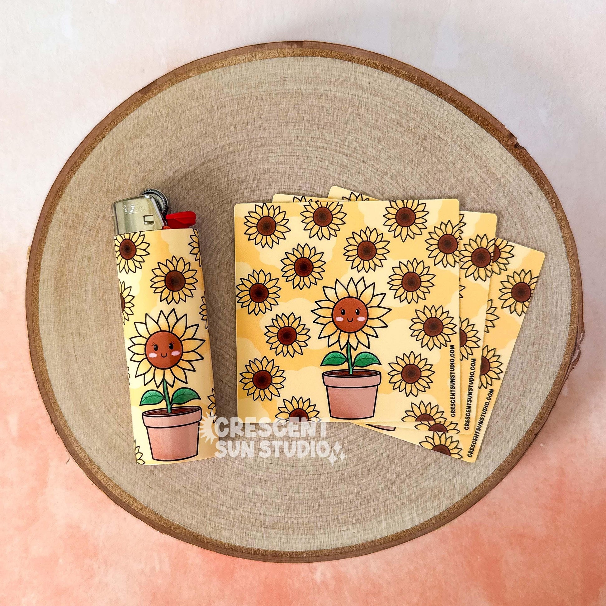 sunflower cigarette lighter Vintage Lighter, Working Lighter, Petrol Lighter, Smoking Lighter, Pocket Lighter, Tobacco Lighter, Chinese Lighter, Pipe and unmistakable style Sunflower Gasoline Lighter China 1960s